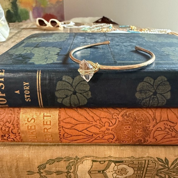 Handcrafted Herkimer Diamond Cuff Bracelet - Picture 5 of 8